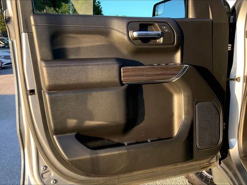 Used 2021 Chevrolet Silverado 1500 LT w/ LPO, Dark Essentials Package image 22