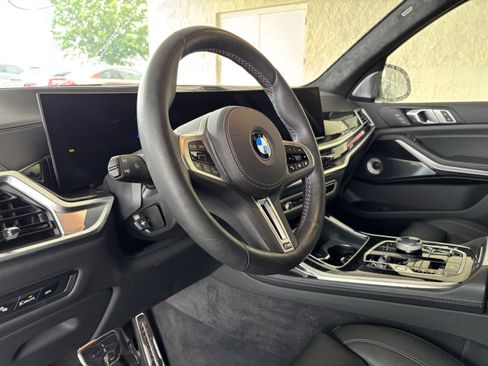 Used 2026 BMW X7 M60i w/ Climate Comfort Package AWD/4WD image 17