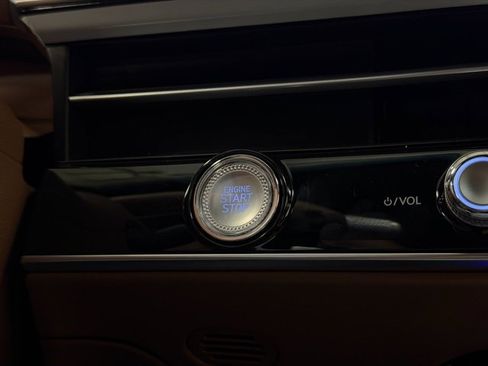 New 2026 Genesis GV70 2.5T Advanced image 22