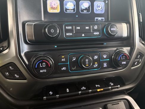 Used 2017 Chevrolet Silverado 1500 LTZ Z71 w/ LTZ Plus Package AWD/4WD image 26