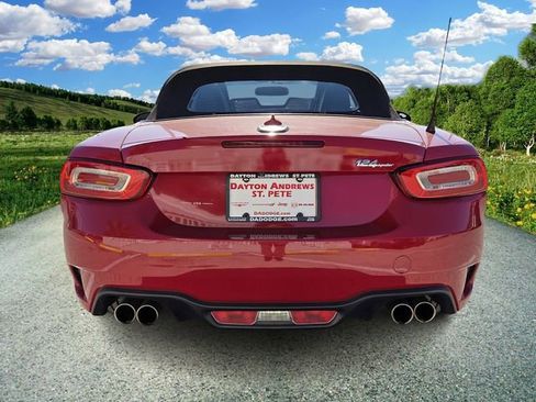 Used 2018 FIAT 124 Spider Abarth image 5