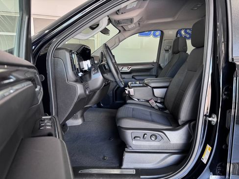 Certified 2024 Chevrolet Silverado 1500 LT AWD/4WD image 11