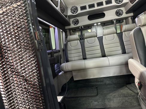 Used 2017 RAM ProMaster 2500 w/ Premium Appearance Group image 27