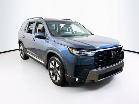 Used 2026 Honda Pilot Elite image 1