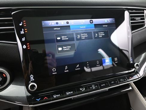 Used 2023 Jeep Wagoneer L Base w/ Premium Group I image 36