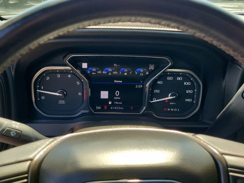 Used 2022 GMC Sierra 2500 AT4 w/ AT4 Premium Plus Package AWD/4WD image 24