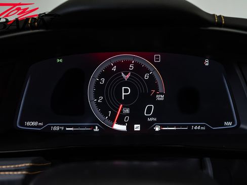 Used 2020 Chevrolet Corvette Stingray Preferred Cpe w/ 2LT Preferred Equipment Group RWD image 44