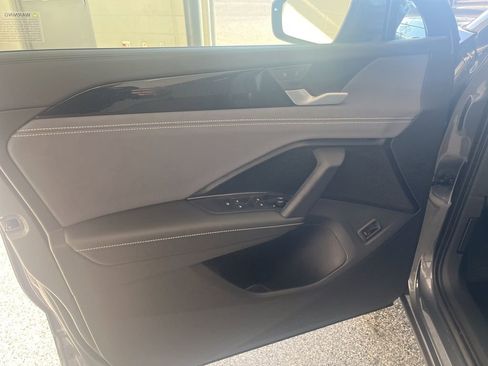 New 2026 Volkswagen Tiguan SE AWD/4WD image 13