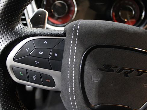 Used 2021 Dodge Challenger SRT Hellcat image 27