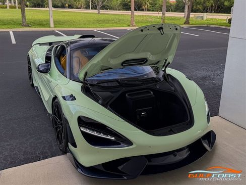 Used 2021 McLaren 765LT RWD image 43