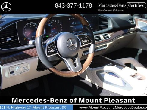 Used 2022 Mercedes-Benz GLS 450 4MATIC image 4