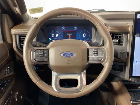 Used 2022 Ford Expedition King Ranch image 13