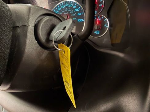 Certified 2025 Chevrolet Express 2500 w/ Driver Convenience Package RWD image 11