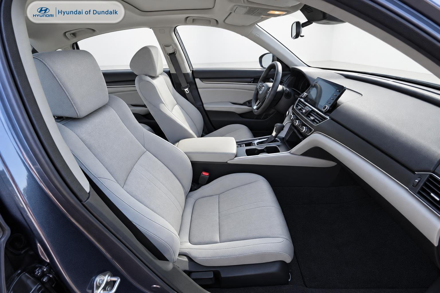 Used 2018 Honda Accord EX image 8