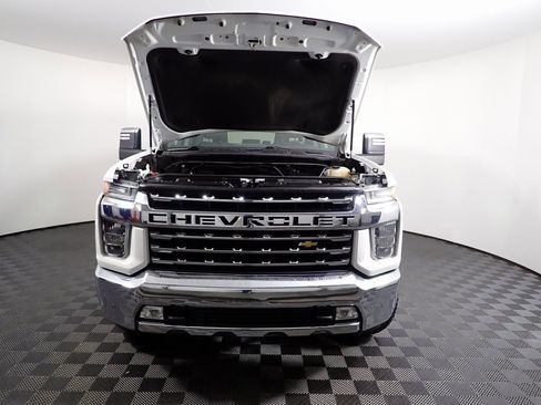 Used 2021 Chevrolet Silverado 2500 LTZ image 8