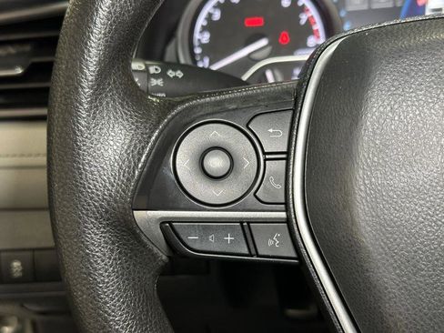 Used 2022 Toyota Camry LE image 24
