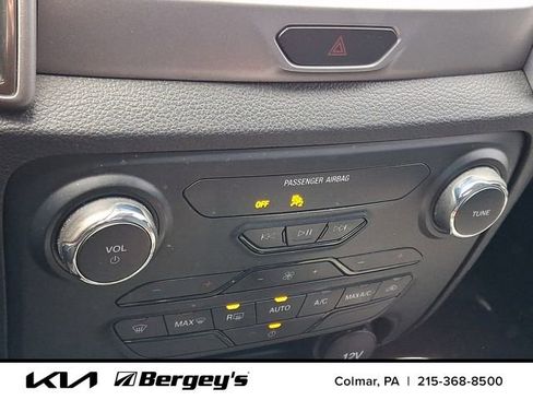 Used 2023 Ford Ranger XLT w/ Equipment Group 301A Mid image 17