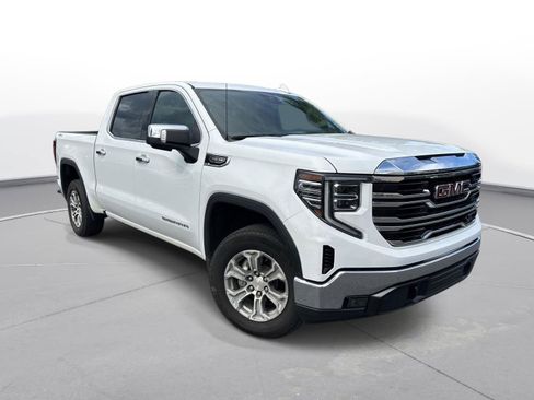 Used 2025 GMC Sierra 1500 SLT AWD/4WD image 4