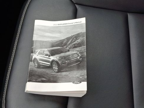 Certified 2022 Ford Explorer XLT w/ Equipment Group 202A image 26