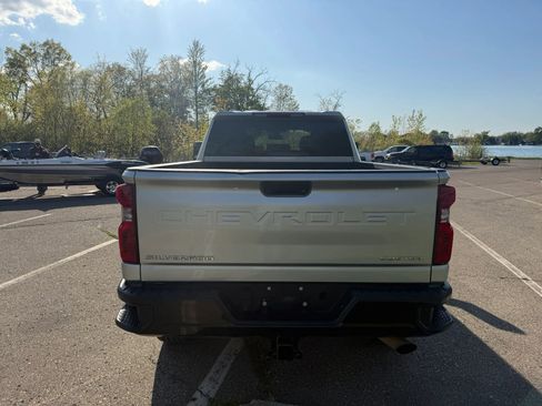 Used 2022 Chevrolet Silverado 2500 Custom w/ Gooseneck/5TH Wheel Package AWD/4WD image 7