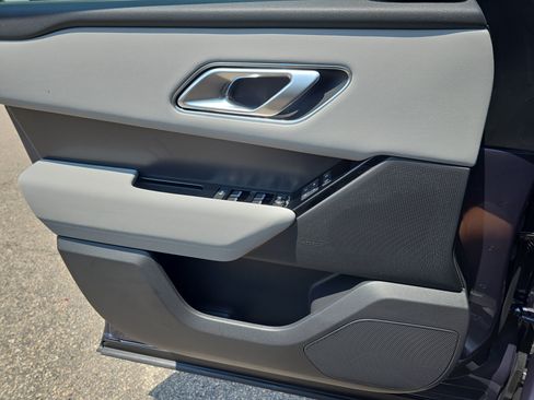 New 2026 Land Rover Range Rover Velar S AWD/4WD image 29