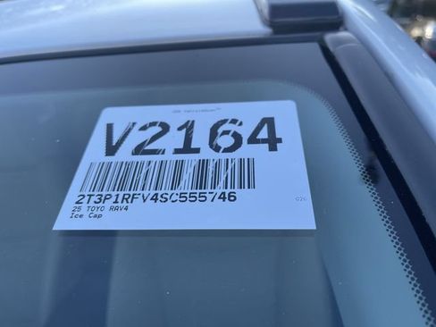 Certified 2025 Toyota RAV4 XLE AWD/4WD image 3