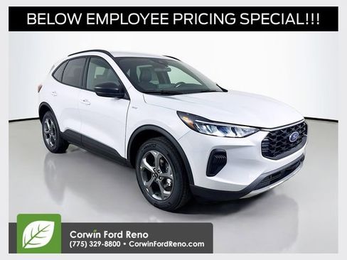 New 2026 Ford Escape ST-Line w/ Tech Pack #1 AWD/4WD image 1
