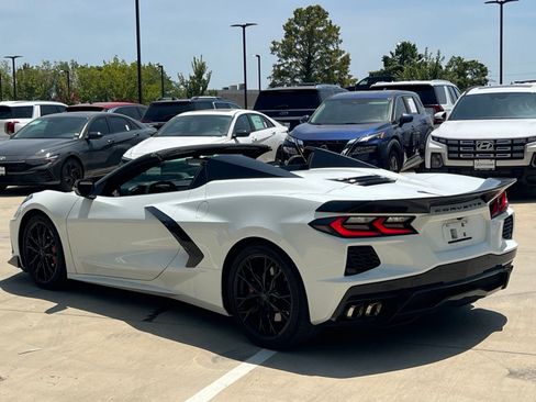 Used 2023 Chevrolet Corvette Stingray Premium Conv w/ Z51 Performance Package RWD image 28