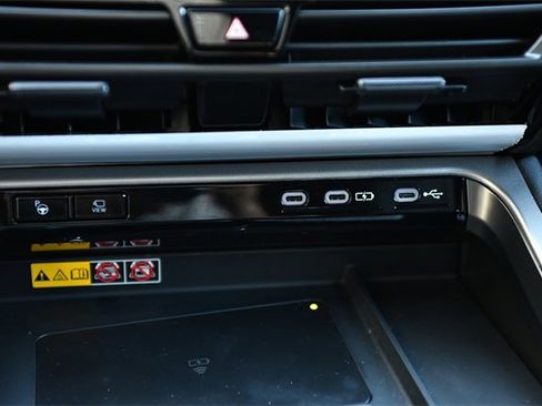 Used 2025 Lexus TX 350 FWD image 15