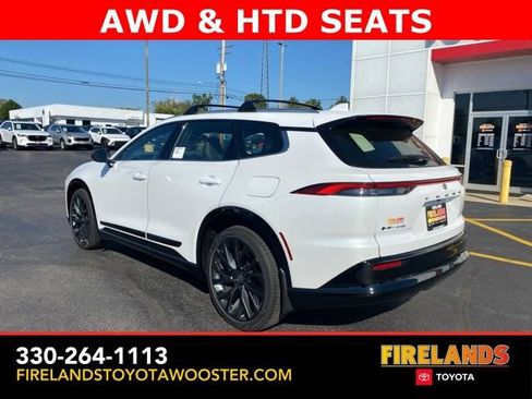 New 2025 Toyota Crown Signia image 12