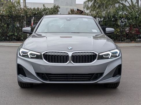 New 2025 BMW 330i 330i w/ Premium Package image 4