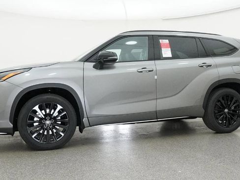 New 2026 Toyota Highlander XSE AWD/4WD image 26
