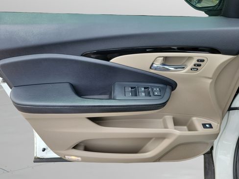 Used 2020 Honda Ridgeline RTL-E image 23
