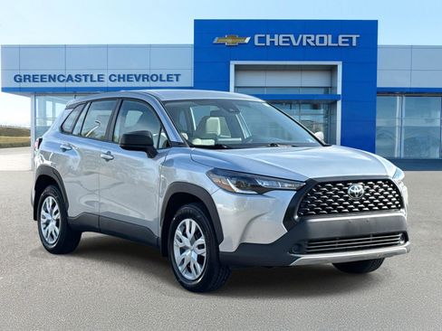 Used 2022 Toyota Corolla Cross L image 1