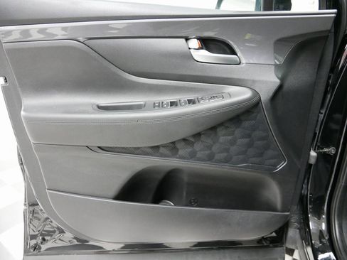 Used 2022 Hyundai Santa Fe SE image 13