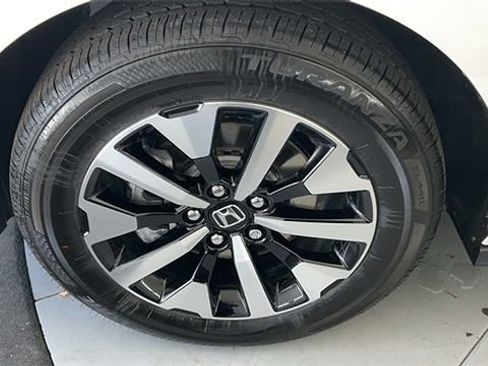 New 2026 Honda Odyssey EX-L image 29