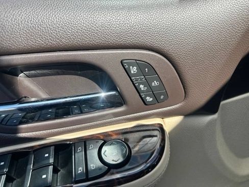 Used 2013 GMC Yukon XL Denali AWD/4WD image 12