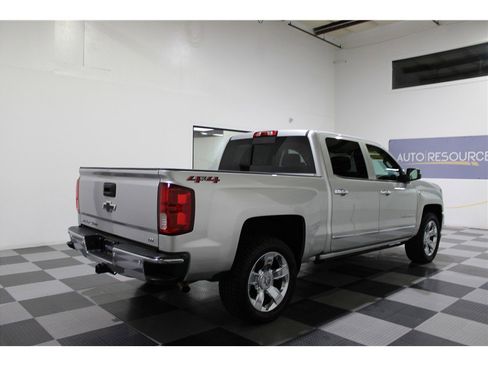 Used 2018 Chevrolet Silverado 1500 LTZ w/ Sport Package image 4