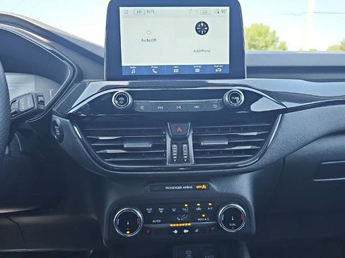 Certified 2023 Ford Escape ST-Line AWD/4WD image 20