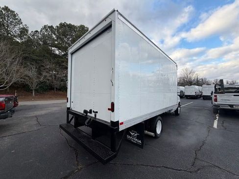 New 2026 Ford E-350 and Econoline 350 Super Duty w/ Power Equipment Group image 10