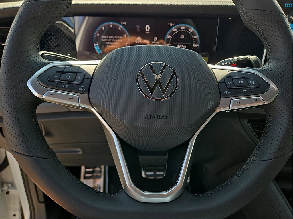 New 2026 Volkswagen Tiguan SE R-Line FWD image 25