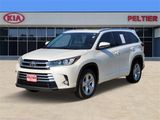 Used 2017 Toyota Highlander Limited image 3