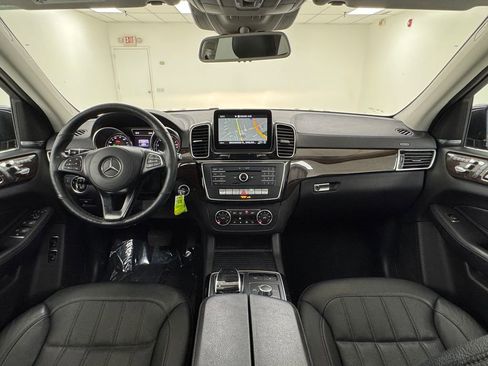 Used 2018 Mercedes-Benz GLS 450 4MATIC image 19