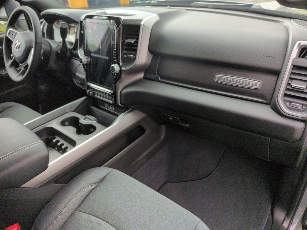 New 2026 RAM 3500 Big Horn AWD/4WD image 34