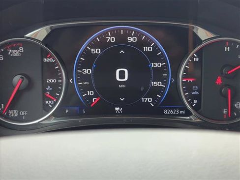 Used 2023 Chevrolet Traverse Premier w/ Redline Edition AWD/4WD image 10