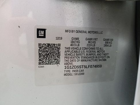 Used 2020 Chevrolet Malibu LT FWD image 33