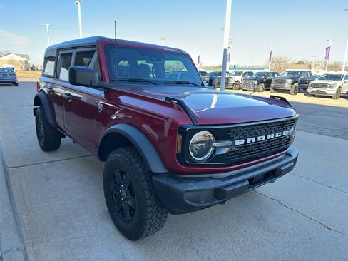 New 2025 Ford Bronco Big Bend image 2