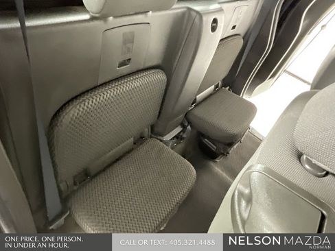 Used 2014 Nissan Frontier SV image 26