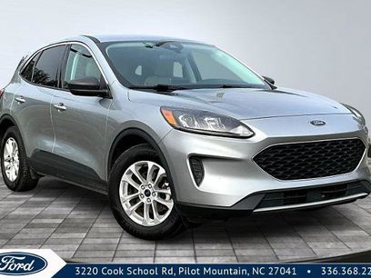 Certified 2022 Ford Escape SE