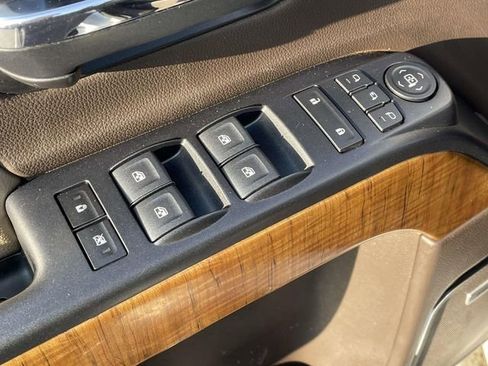 Used 2018 GMC Sierra 1500 SLT image 18